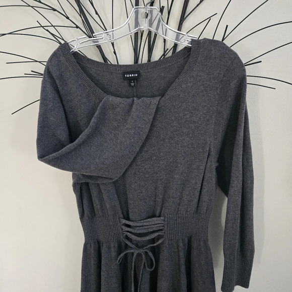Torrid dark gray lace up mini sweater dress 100% cotton size 1 (14/16) - Picture 6 of 11